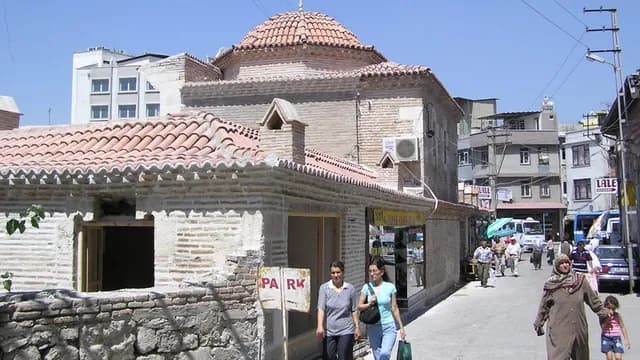 Yağ Camii