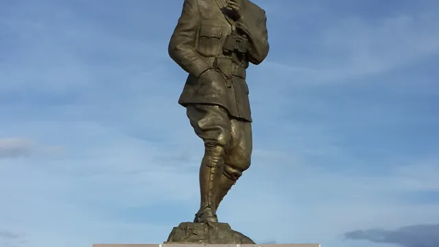 Памятник Ататюрку на Коджатепе