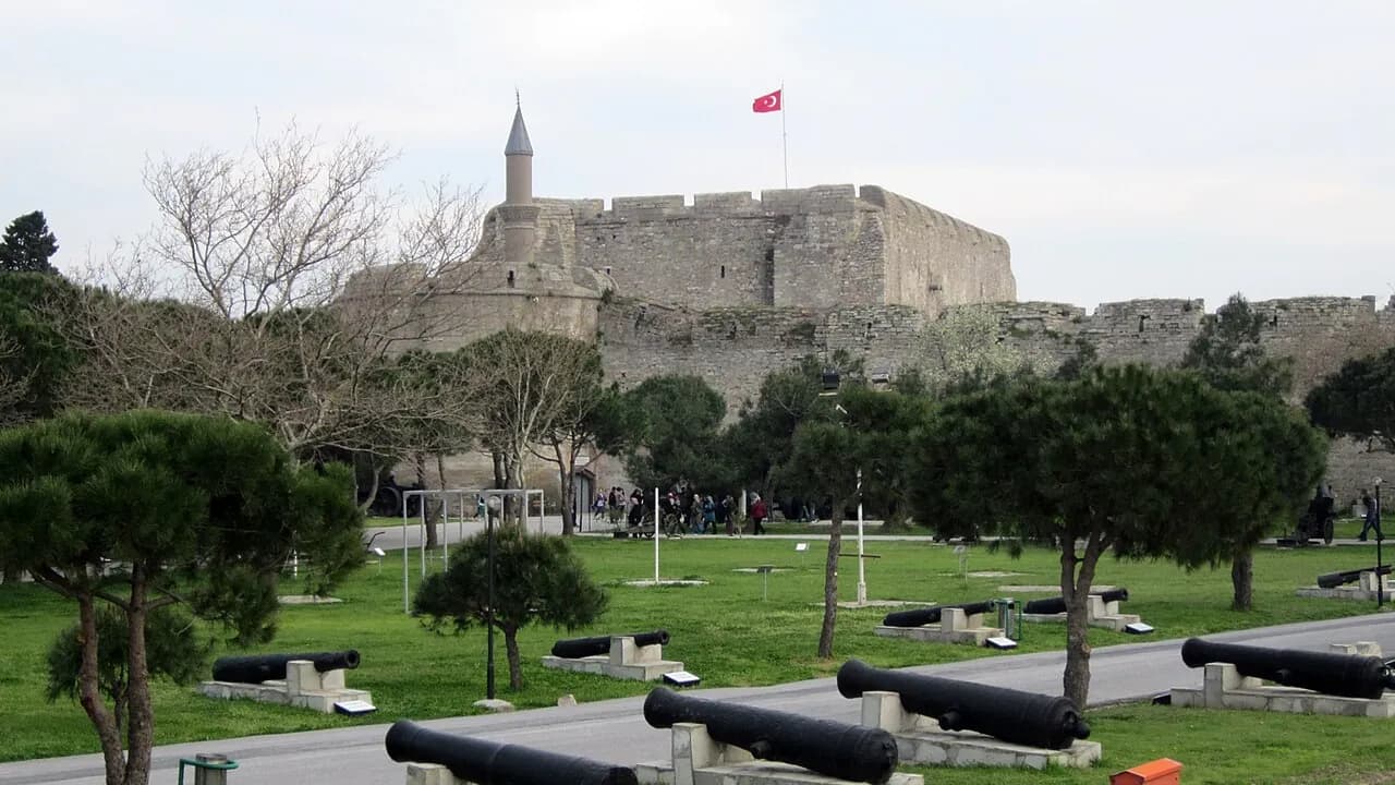 Çimenlik Castle and Naval Museum