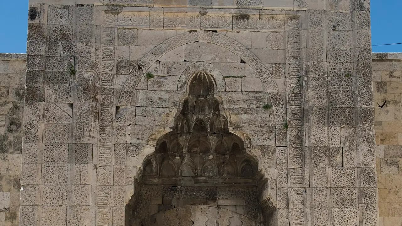 Медресе Дюндар-бея