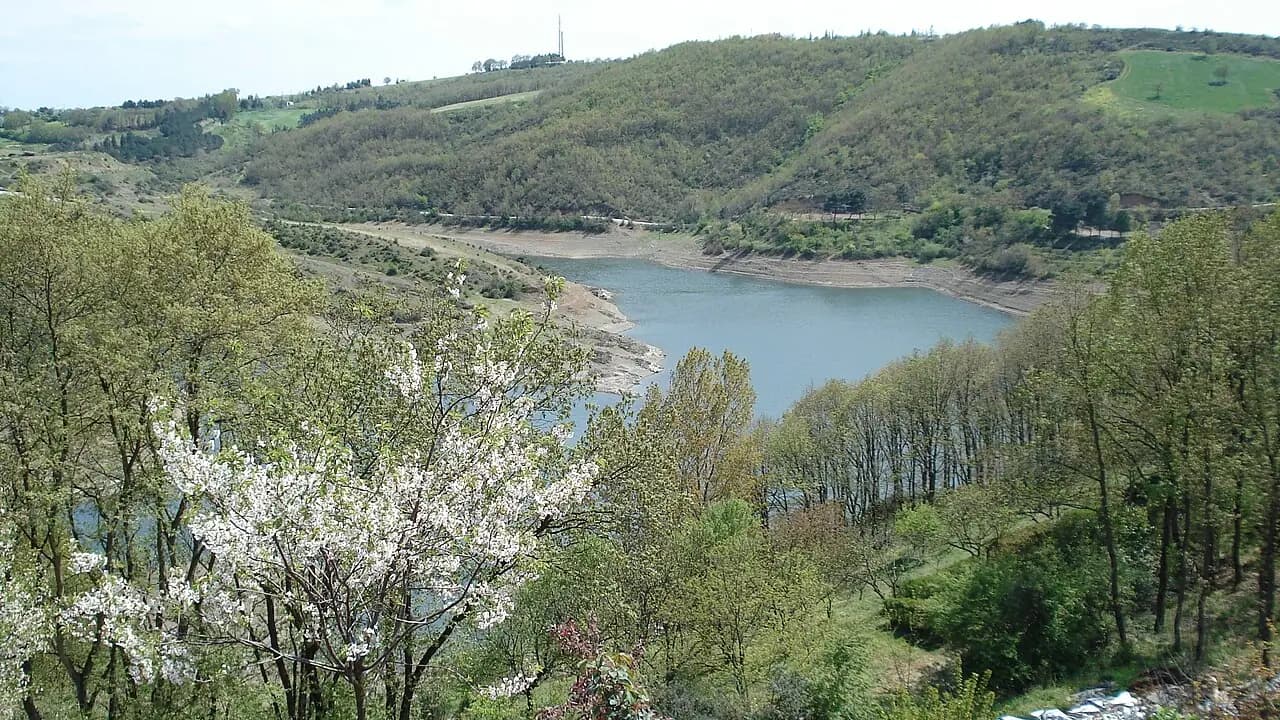 Водохранилище Ёмерли