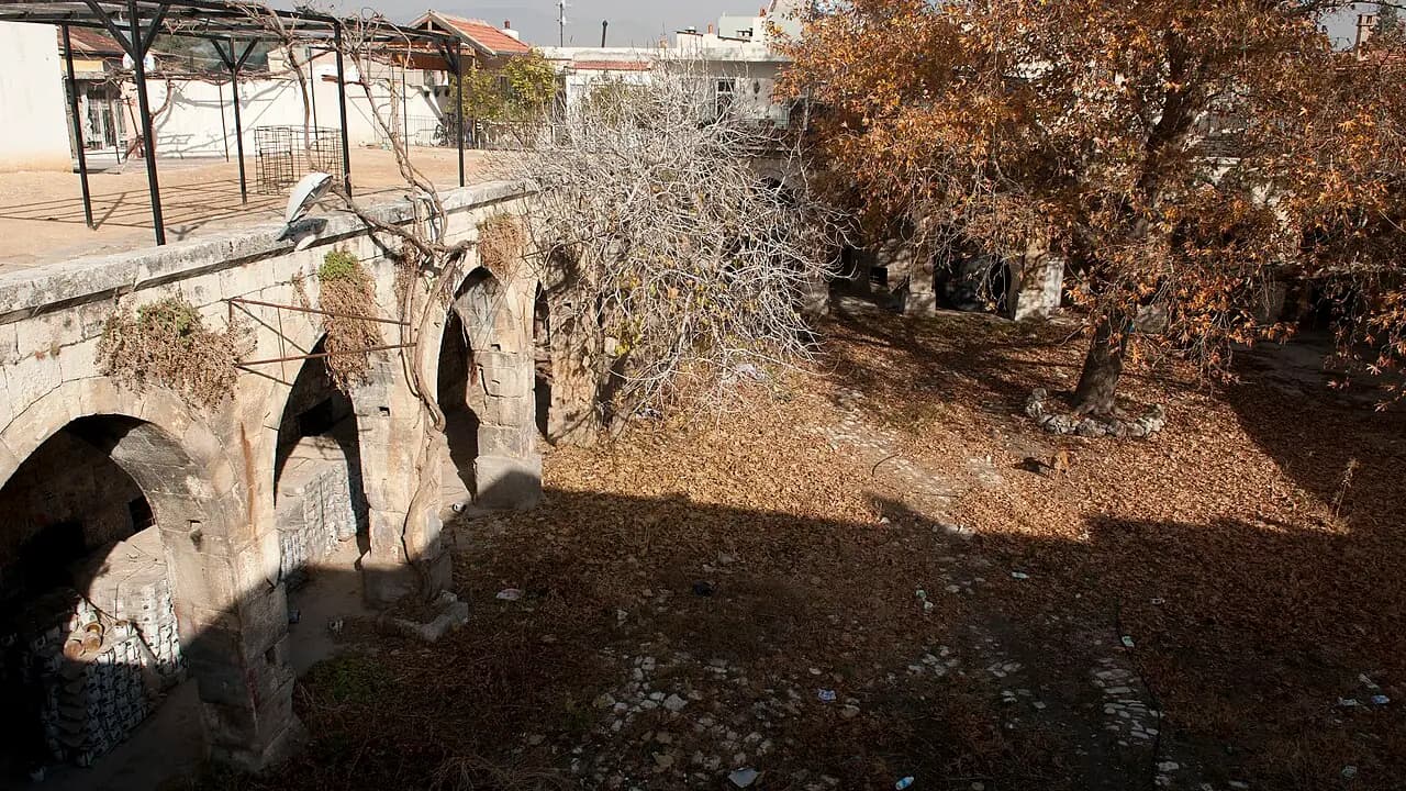 Mut Taşhan