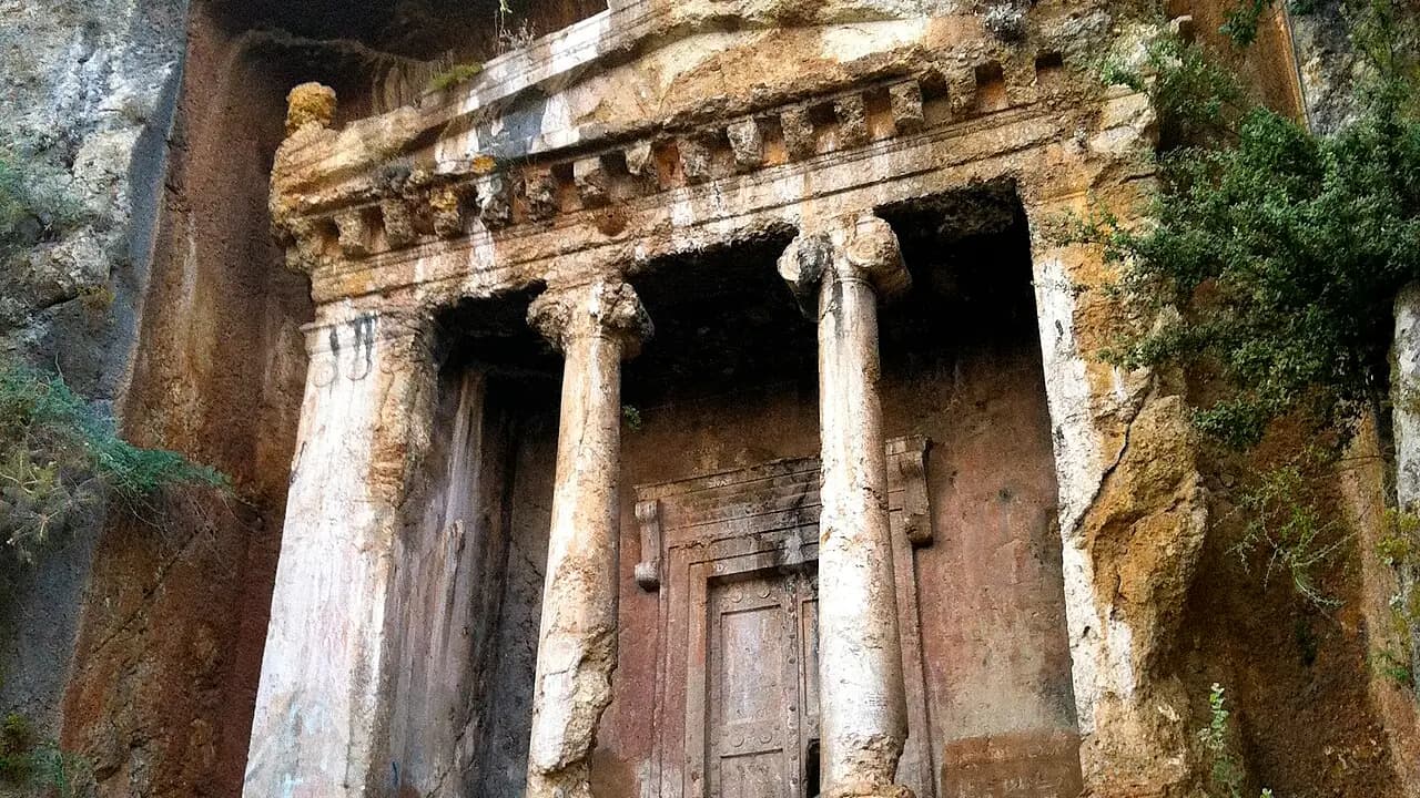 Tomb of Amyntas (Amintas Kaya Mezarı)