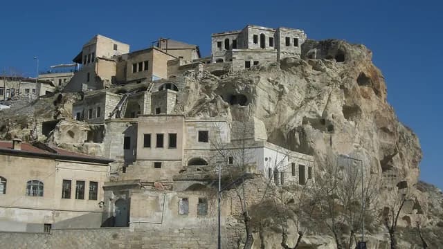 Temenni Hill